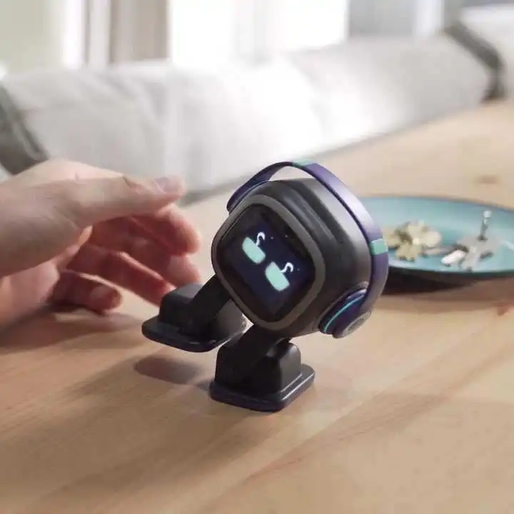 感情表現ロボット「Emo Robot」、音声認識機能搭載、感 - Smart Home Robot のレビューと価格