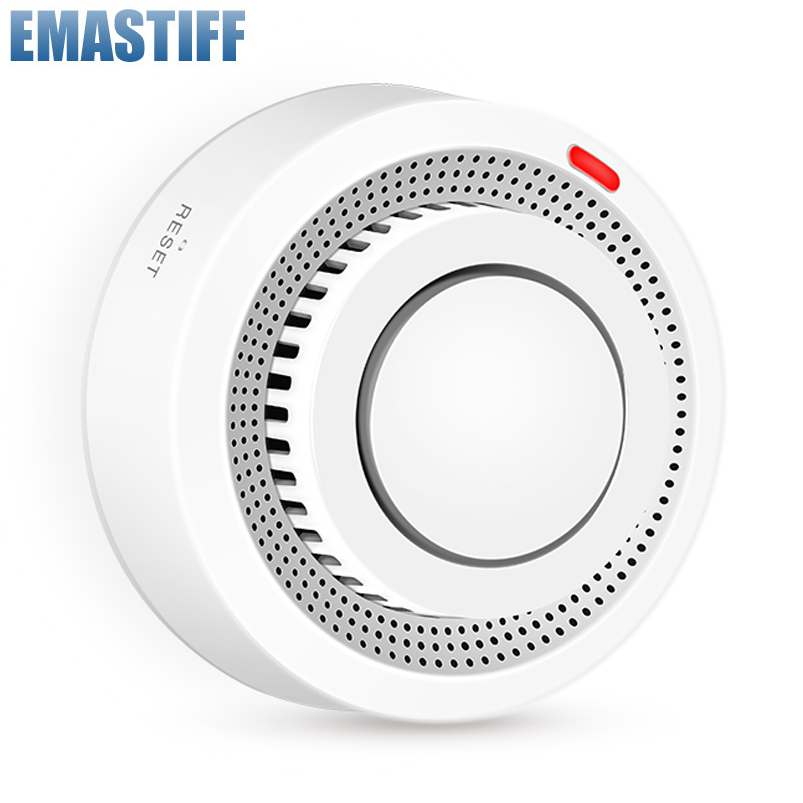 WiFi/Zigbee 煙探知センサー火災警報器は Tuya - Smart Smoke Detector のレビューと価格